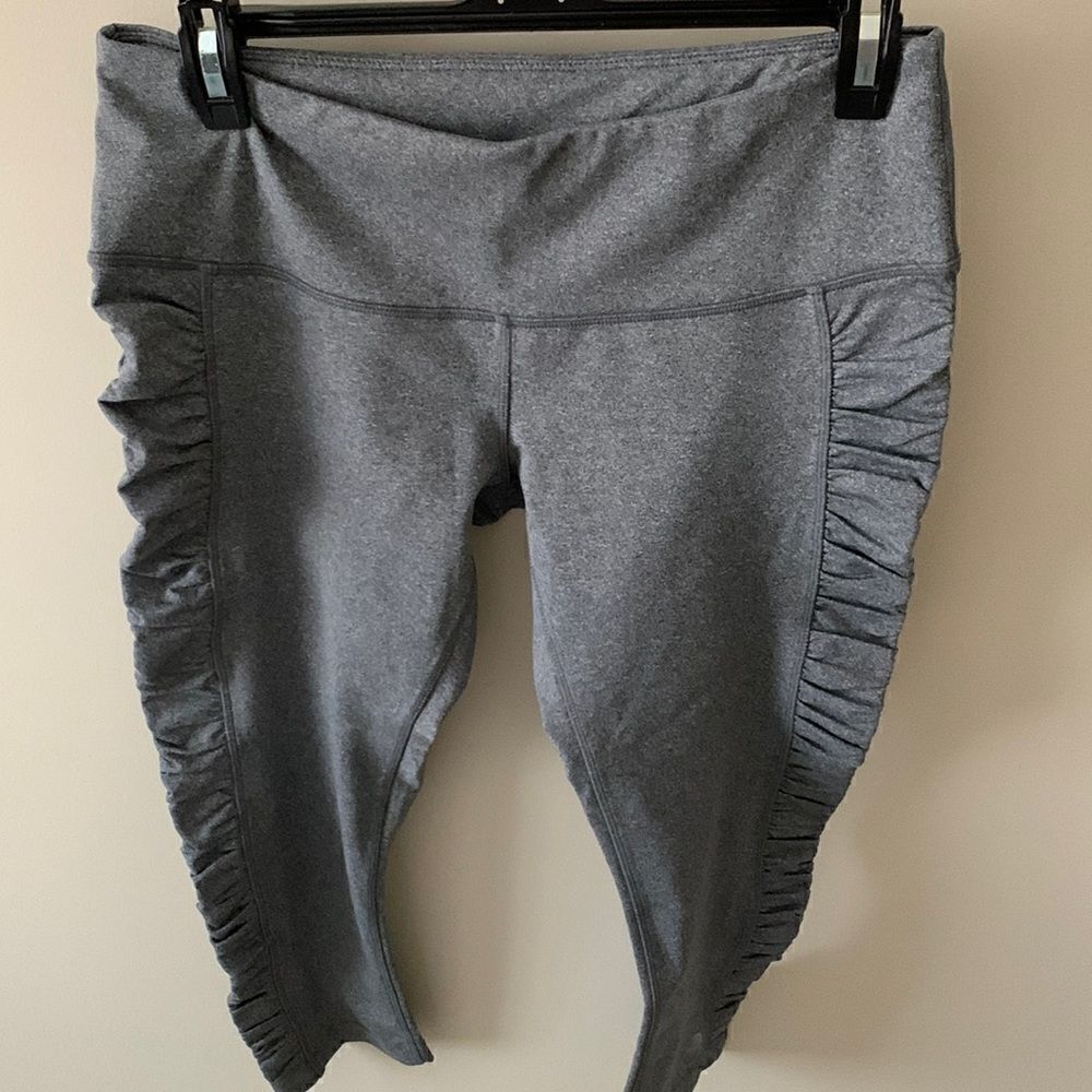 MPG leggings  